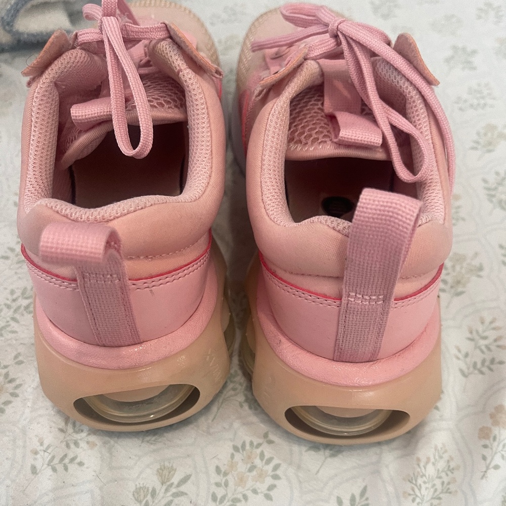 Nike Air Max 1 Pink Sneakers Women’s 5 / Youth 3.5Y - Picture 3 of 5